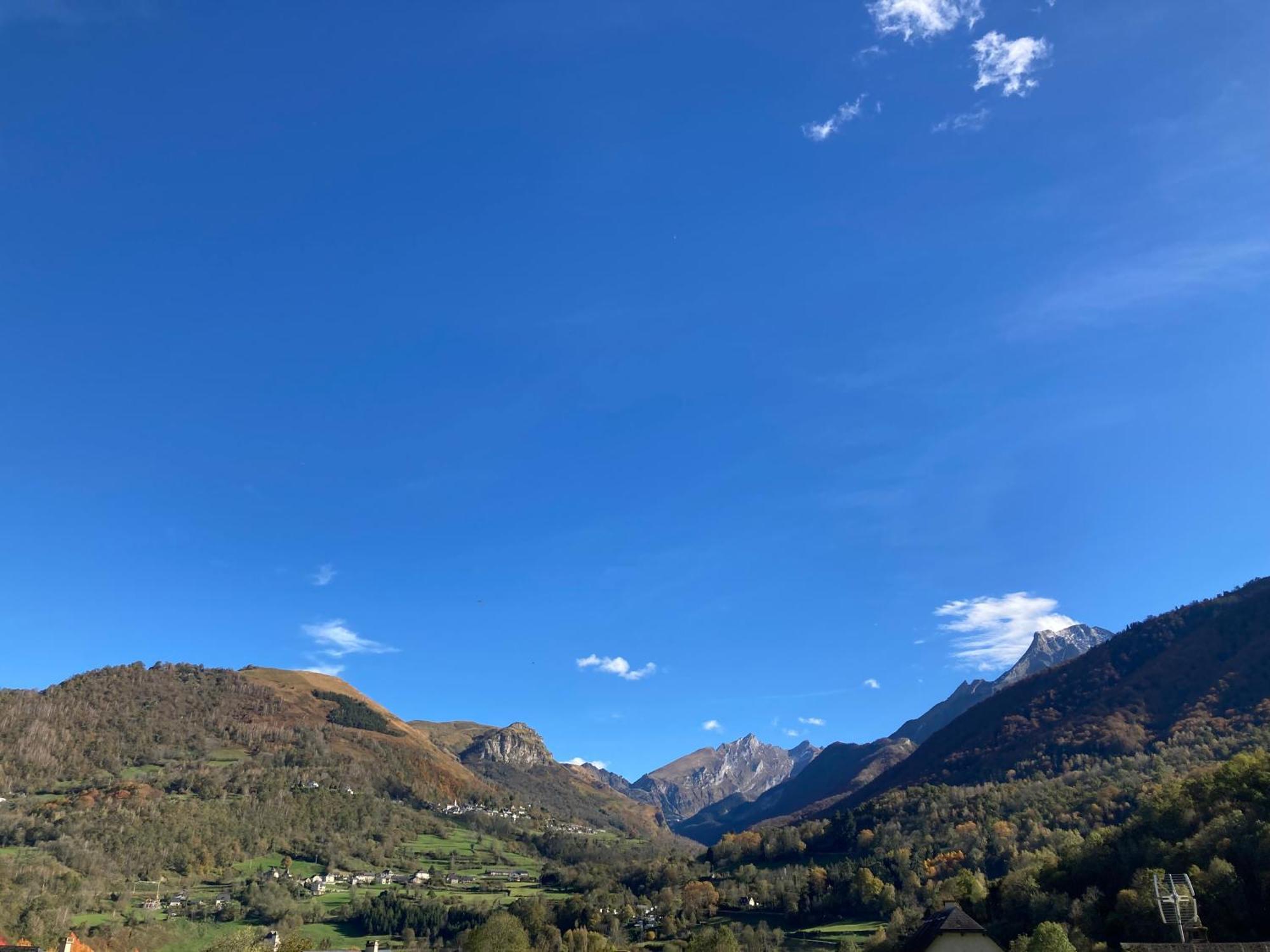 Gite Le Pic Du Ger Laruns Esterno foto