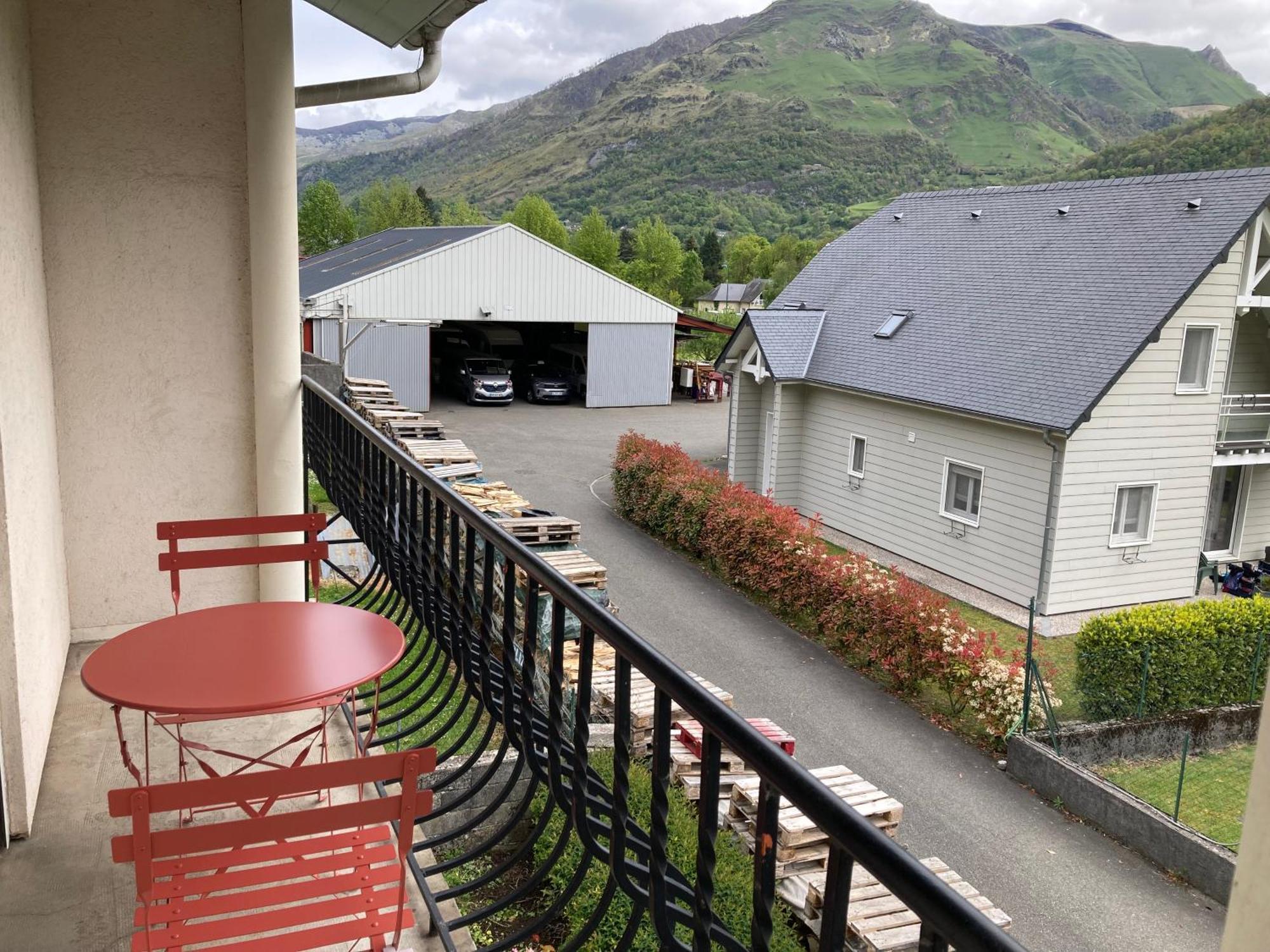 Gite Le Pic Du Ger Laruns Esterno foto
